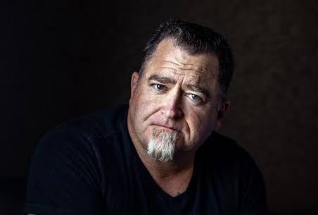Luis Elizondo